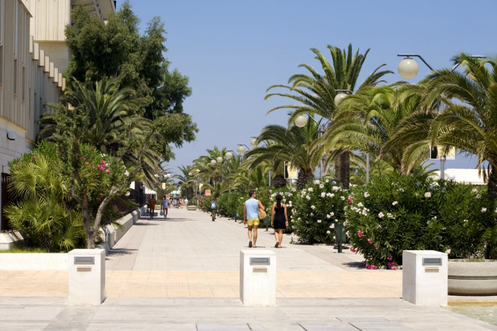 LUNGOMARE | SEAFRONT | MEER